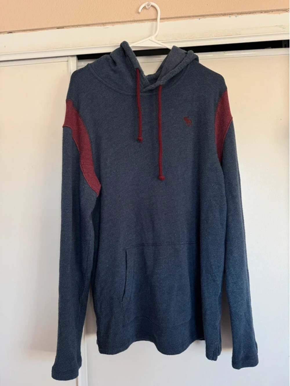 Abercrombie sweater